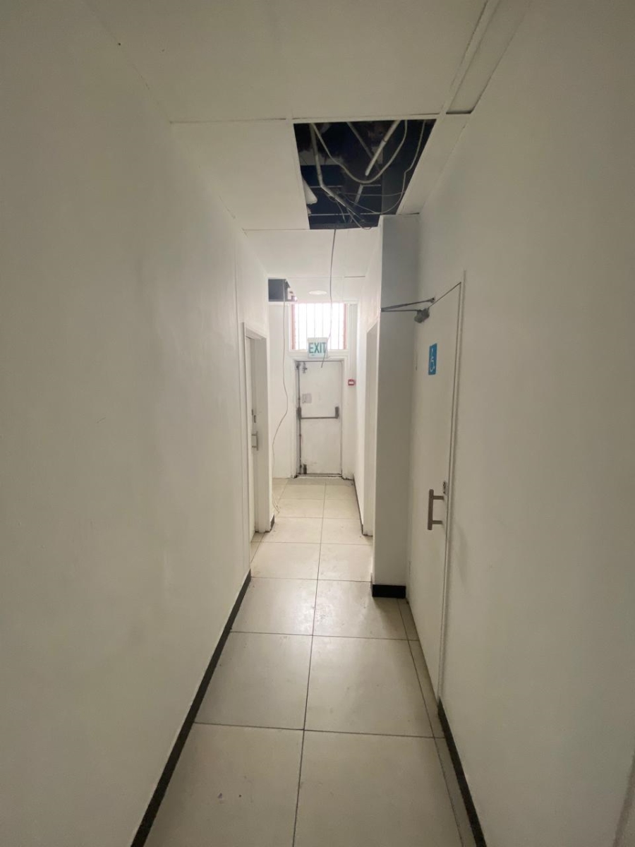 To Let commercial Property for Rent in Brackenfell Central Western Cape
